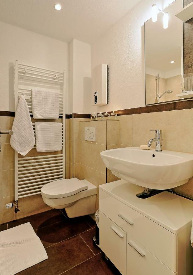 Design Apartment Naehe Duesseldorf Krefeld Esterno foto